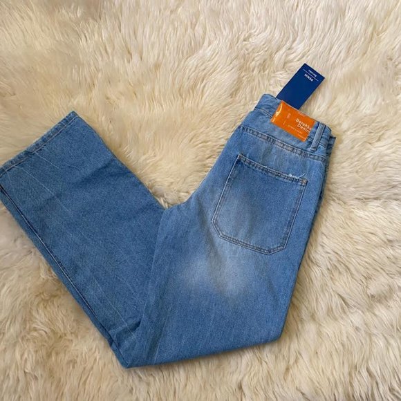 NWT BERSHKA DENIM Women 90s Straight Baggy Fit Jeans in Light Blue Waist 29" - Picture 5 of 10